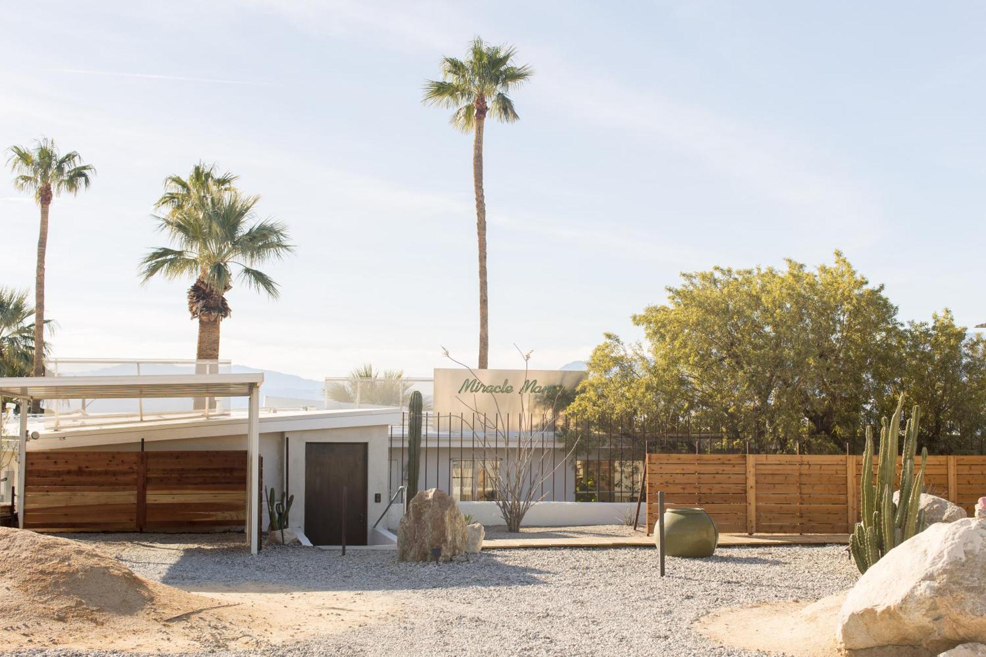 Miracle Manor Boutique Hotel & Spa Desert Hot Springs Exterior foto